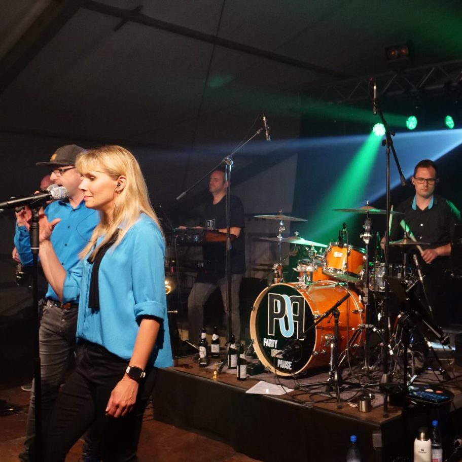 Gesang und Drums