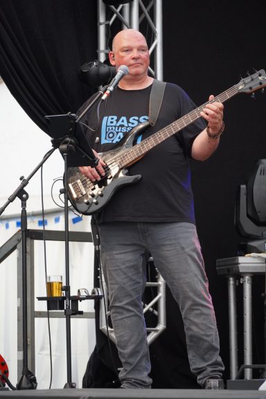 Backing Vocal Rüdiger